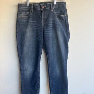 Lucky Brand Distressed Straight Leg Jeans. Size 6 (28)